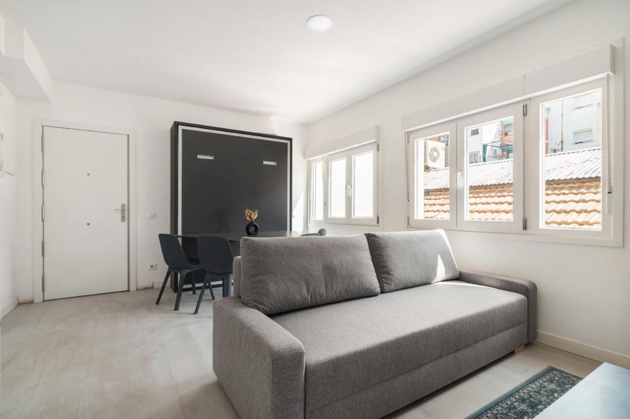 Apartamentos Reformados En Madrid Rio Esterno foto