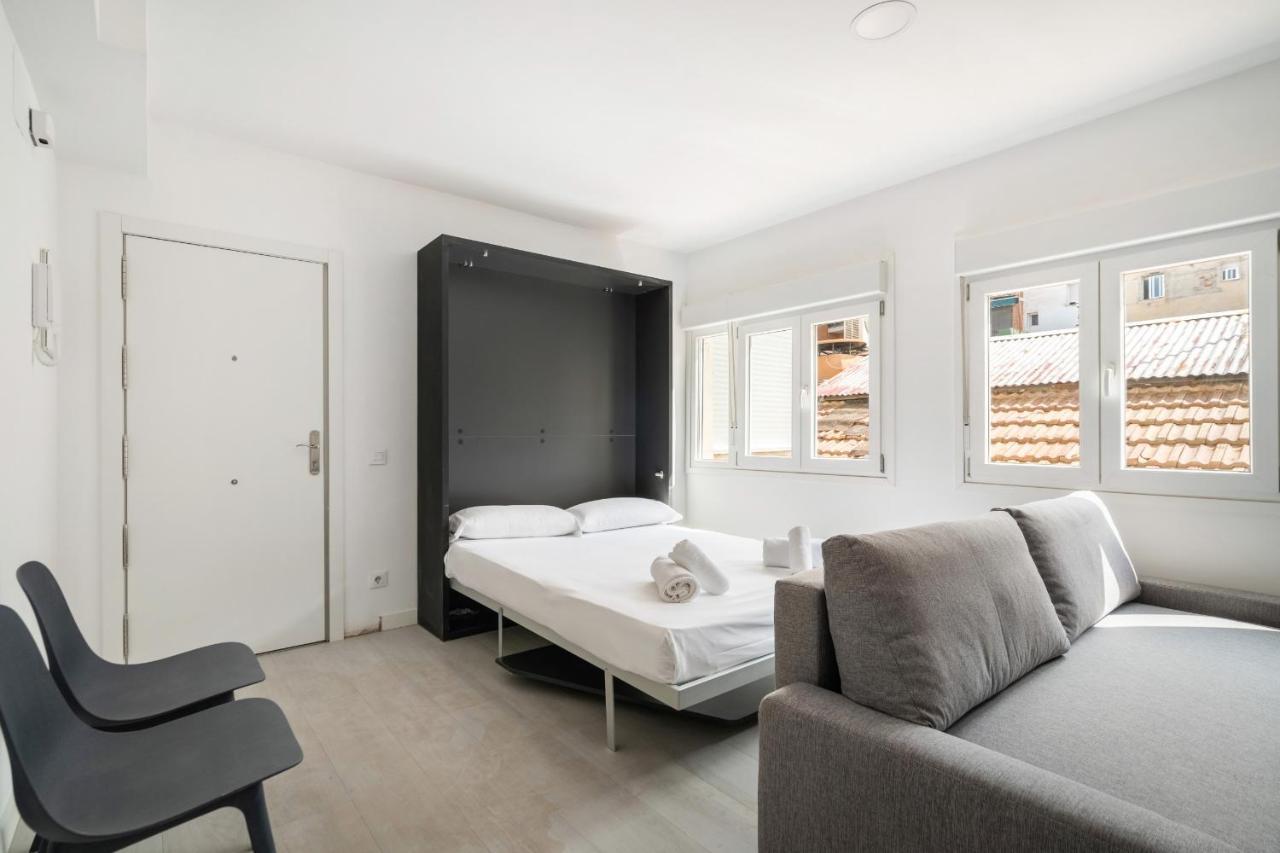 Apartamentos Reformados En Madrid Rio Esterno foto