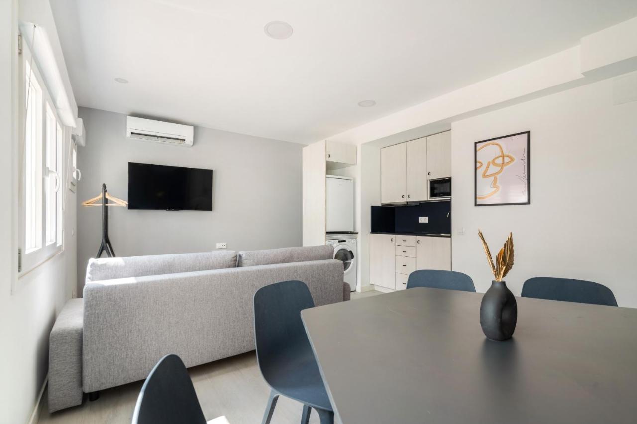 Apartamentos Reformados En Madrid Rio Esterno foto