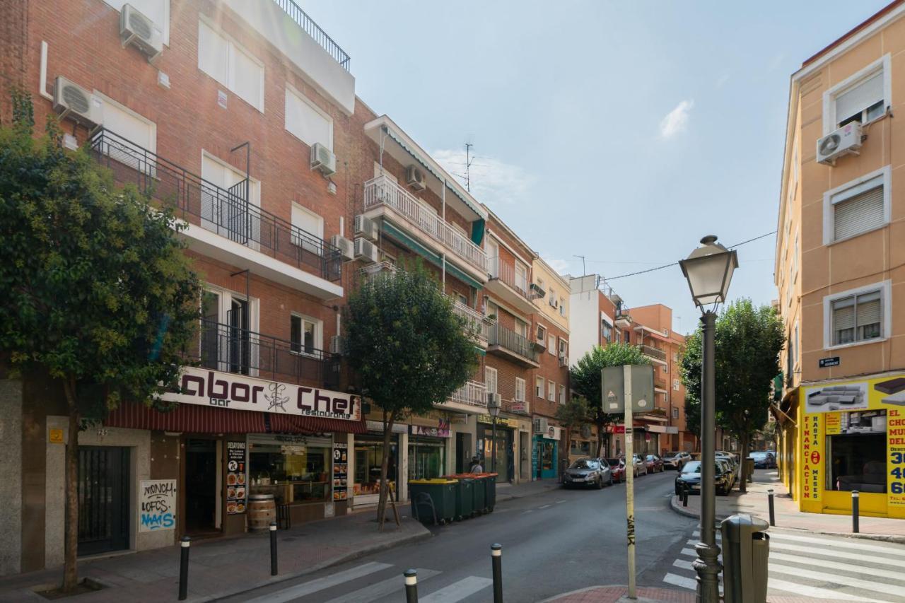 Apartamentos Reformados En Madrid Rio Esterno foto