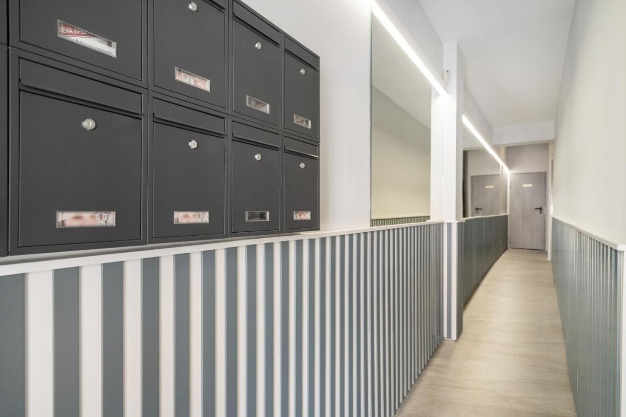 Apartamentos Reformados En Madrid Rio Esterno foto
