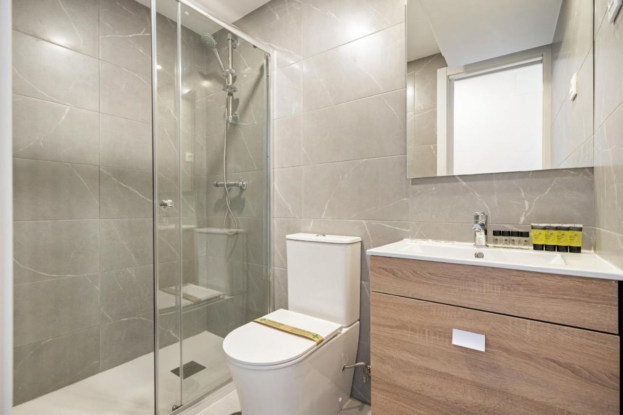 Apartamentos Reformados En Madrid Rio Esterno foto