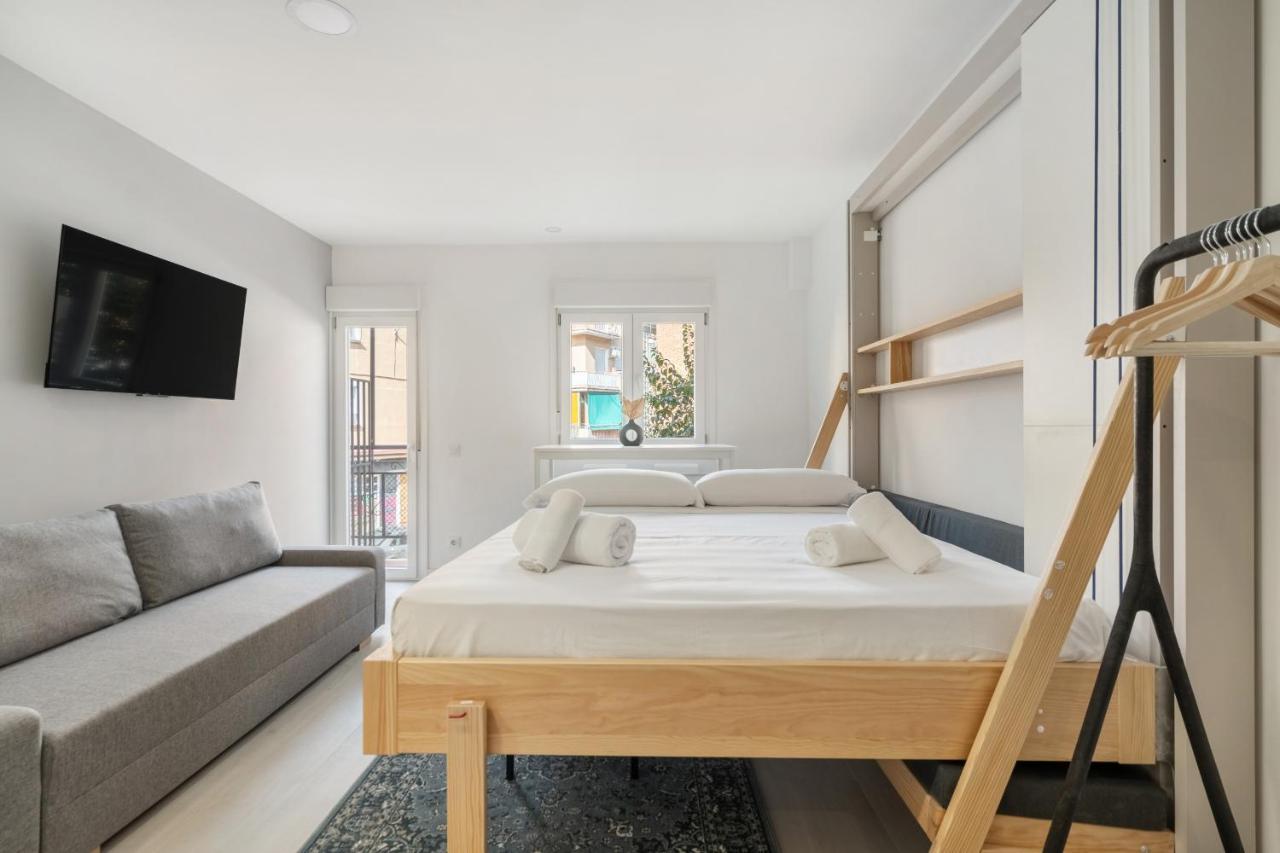 Apartamentos Reformados En Madrid Rio Esterno foto