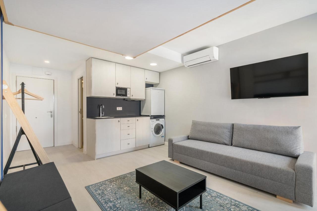 Apartamentos Reformados En Madrid Rio Esterno foto