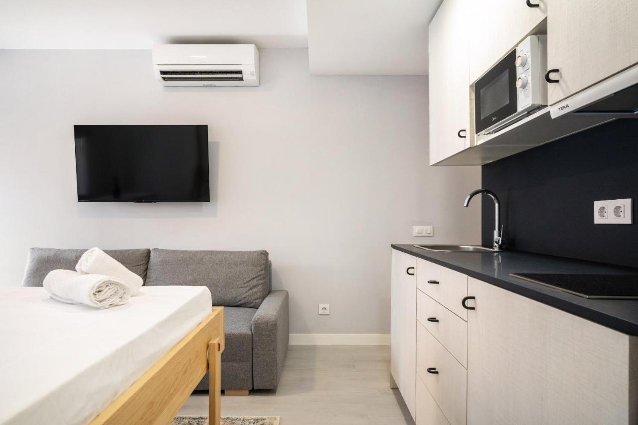 Apartamentos Reformados En Madrid Rio Esterno foto
